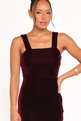 Hyatt Velvet Dress - Burgundy